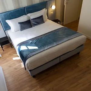 https://home-at-st-peter-roomsapartment.it-romehotels.com