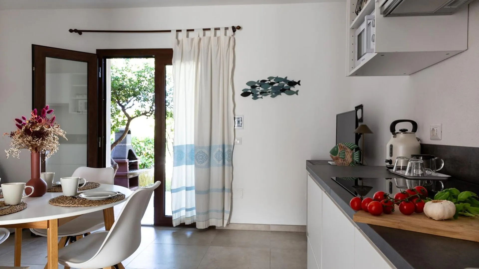 Aparthotel Residence Il Melograno San Teodoro  Italy